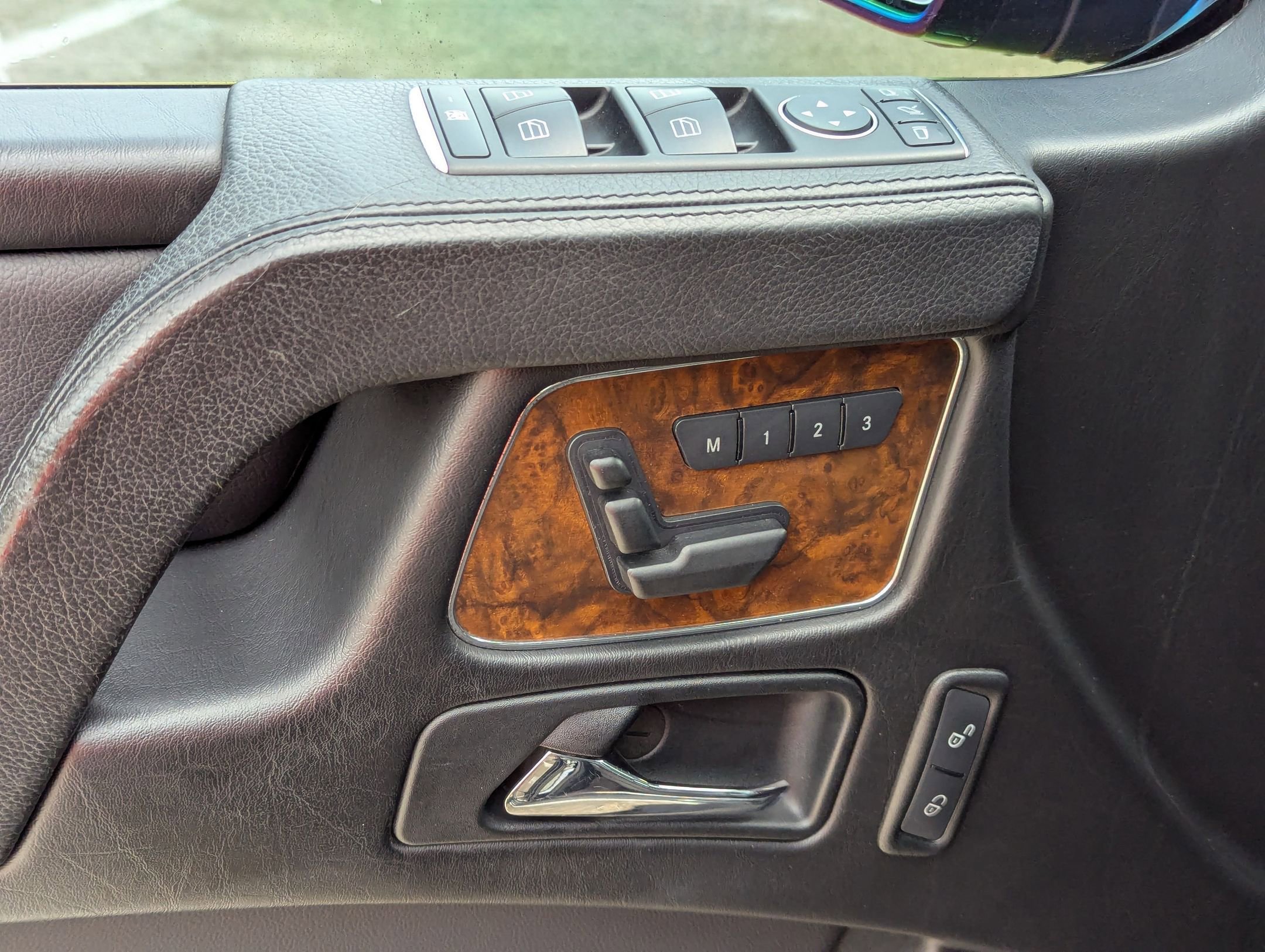 Used 2014 Mercedes-Benz G 550 image 9