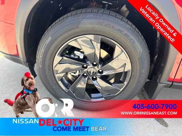 New 2026 Nissan Rogue SV FWD image 9