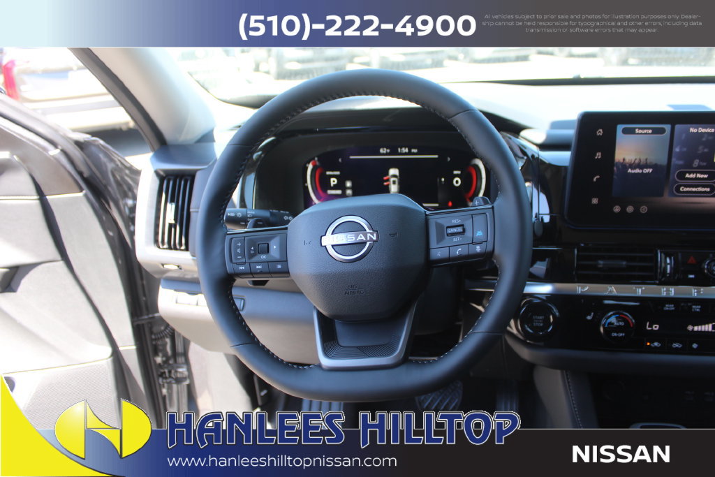 New 2026 Nissan Pathfinder SL FWD image 18