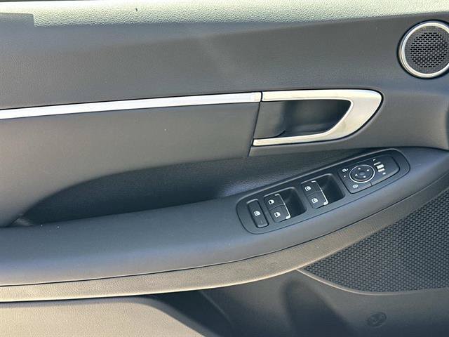 New 2026 Hyundai Sonata SEL FWD image 20