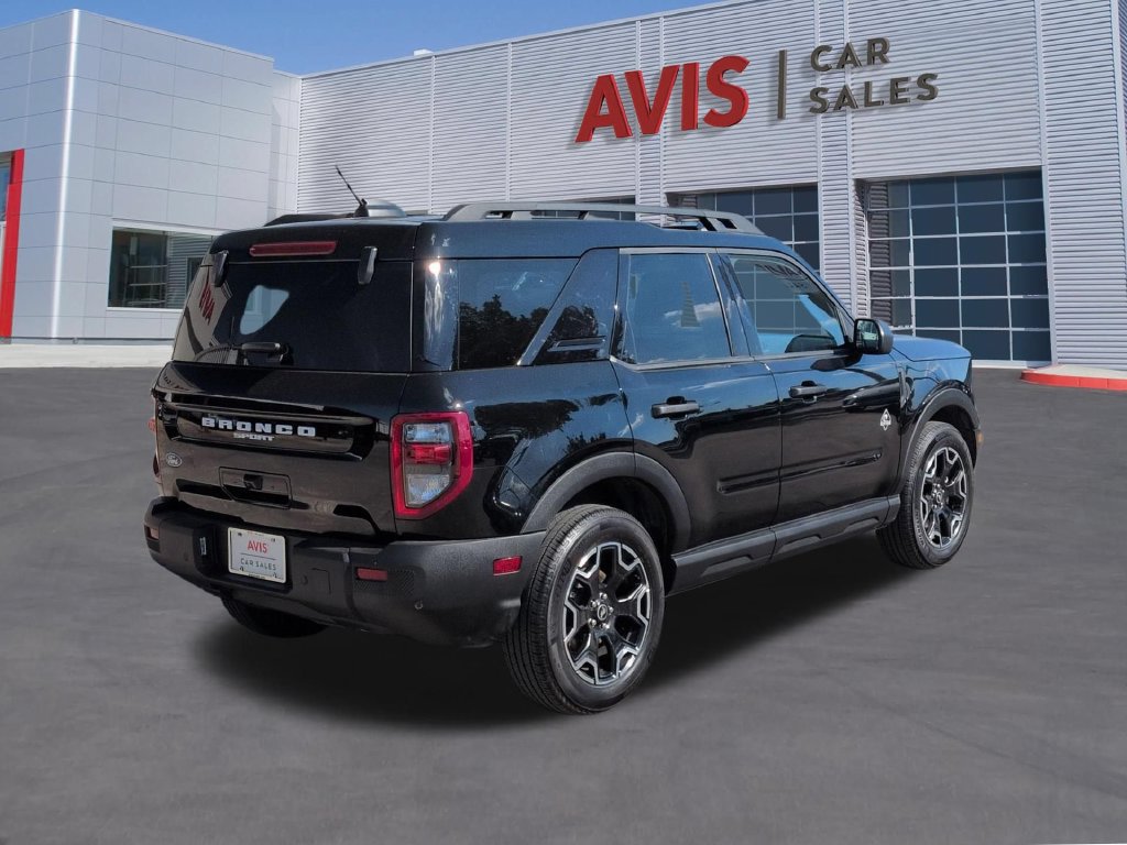 Used 2026 Ford Bronco Sport Outer Banks AWD/4WD image 6