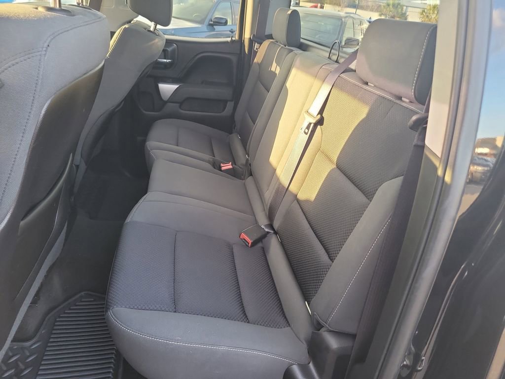 Used 2015 Chevrolet Silverado 2500 LT w/ LT Convenience Package image 10