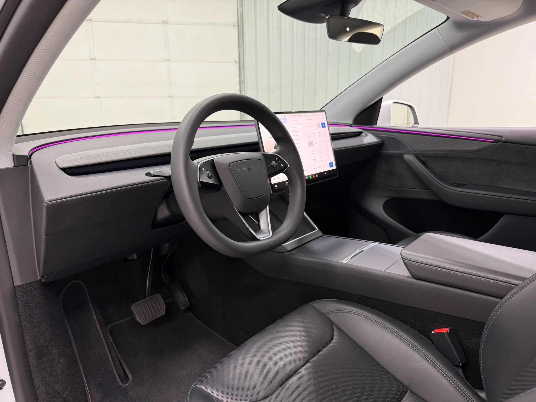 Used 2026 Tesla Model Y AWD image 12