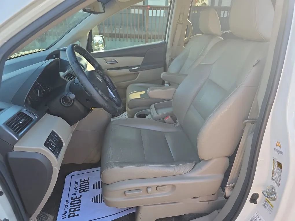 Used 2013 Honda Odyssey Touring image 14