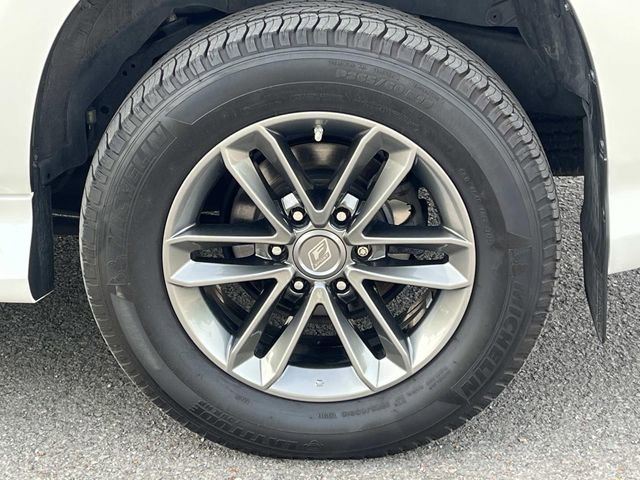Used 2022 Lexus GX 460 Premium w/ Premium Package AWD/4WD image 12