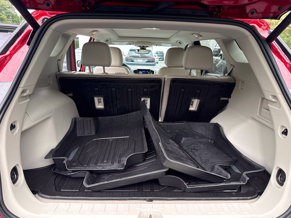 Used 2023 GMC Terrain Denali w/ LPO, Floor Liner Package AWD/4WD image 14