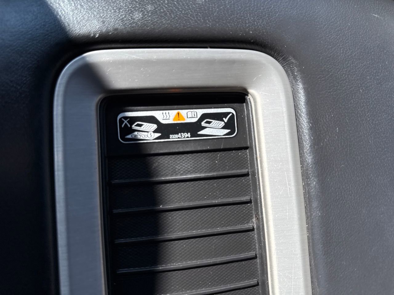 Used 2020 GMC Yukon XL Denali image 21