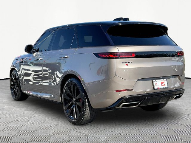 Used 2023 Land Rover Range Rover Sport SE Dynamic AWD/4WD image 5