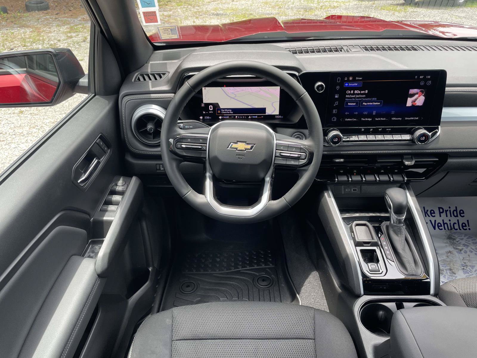 Used 2024 Chevrolet Colorado LT w/ LT Convenience Package RWD image 2