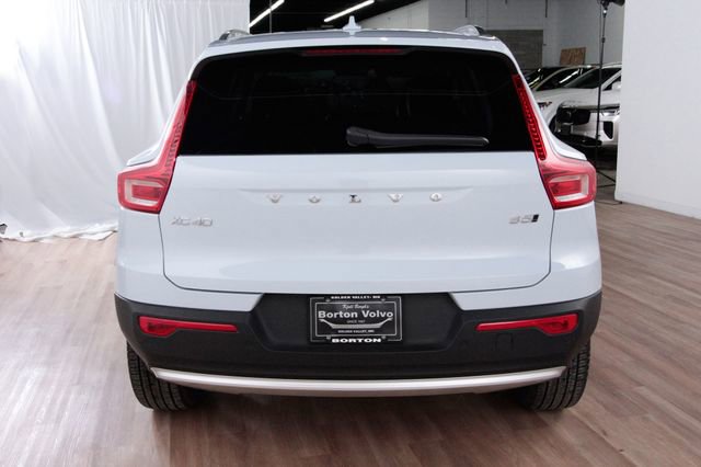 Certified 2025 Volvo XC40 B5 Ultra w/ Protection Package Premier image 5