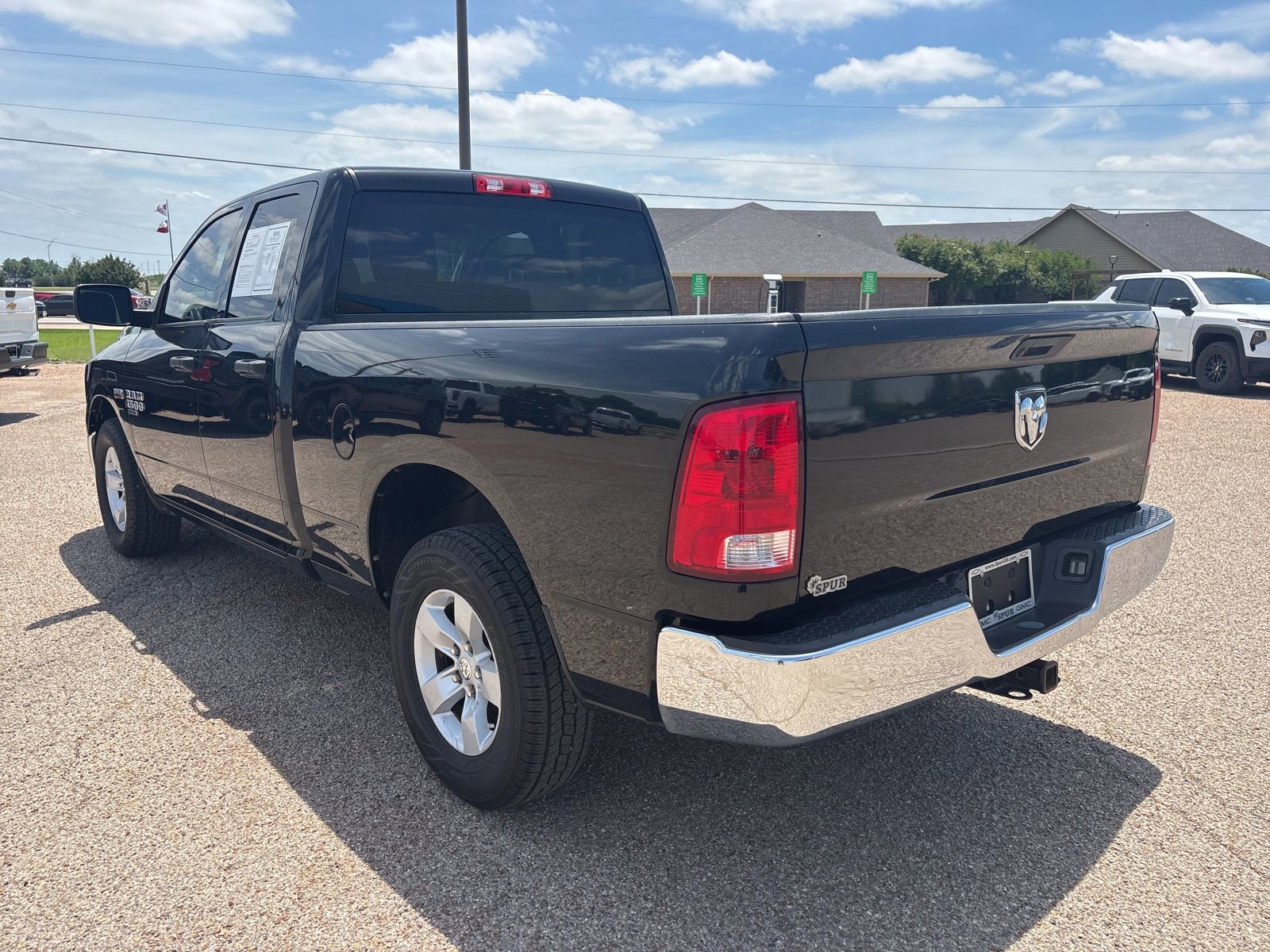 Used 2019 RAM 1500 Tradesman w/ Chrome Plus Package RWD image 3