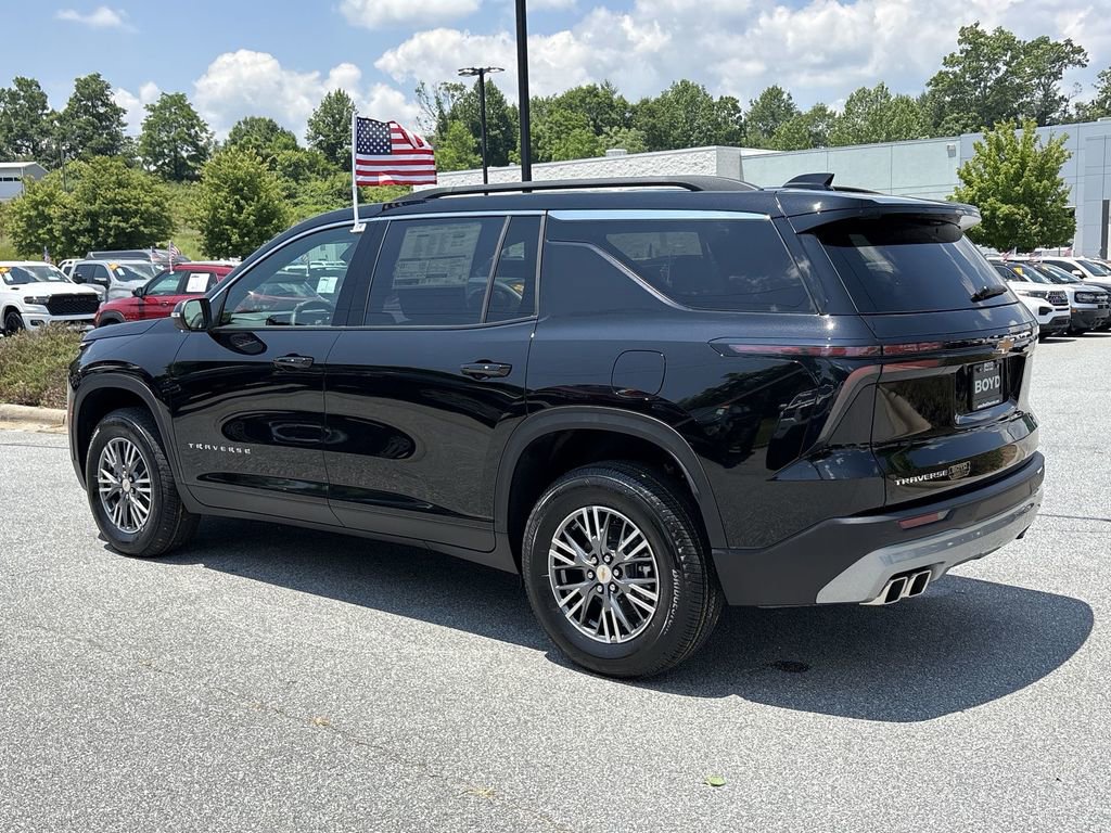 New 2025 Chevrolet Traverse LT image 6