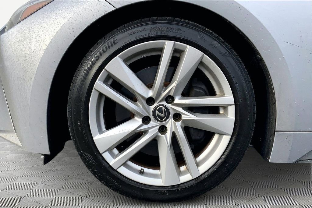 Used 2023 Lexus IS 300 w/ Comfort Package image 22
