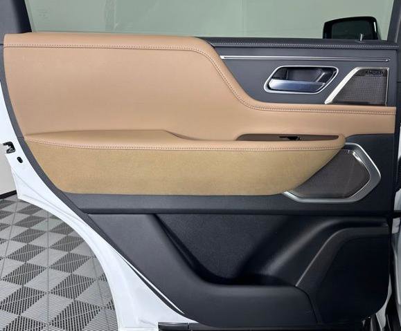 Certified 2025 INFINITI QX80 Sensory image 22
