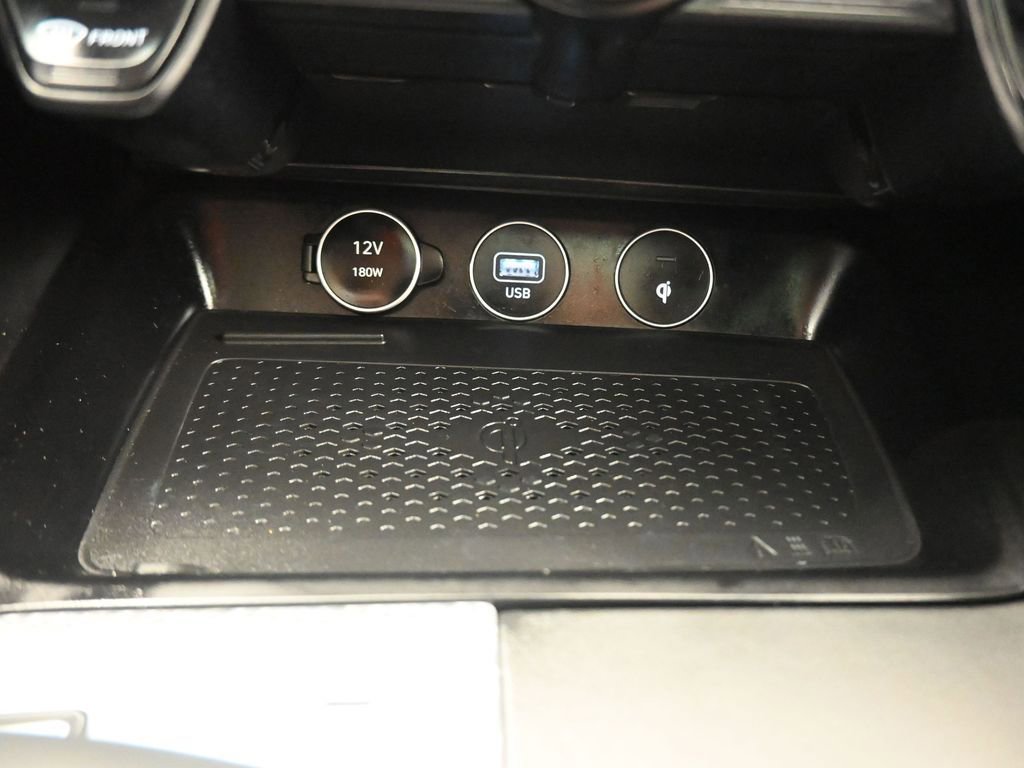 Used 2023 Genesis G70 2.0T w/ Sport Prestige Package AWD/4WD image 23