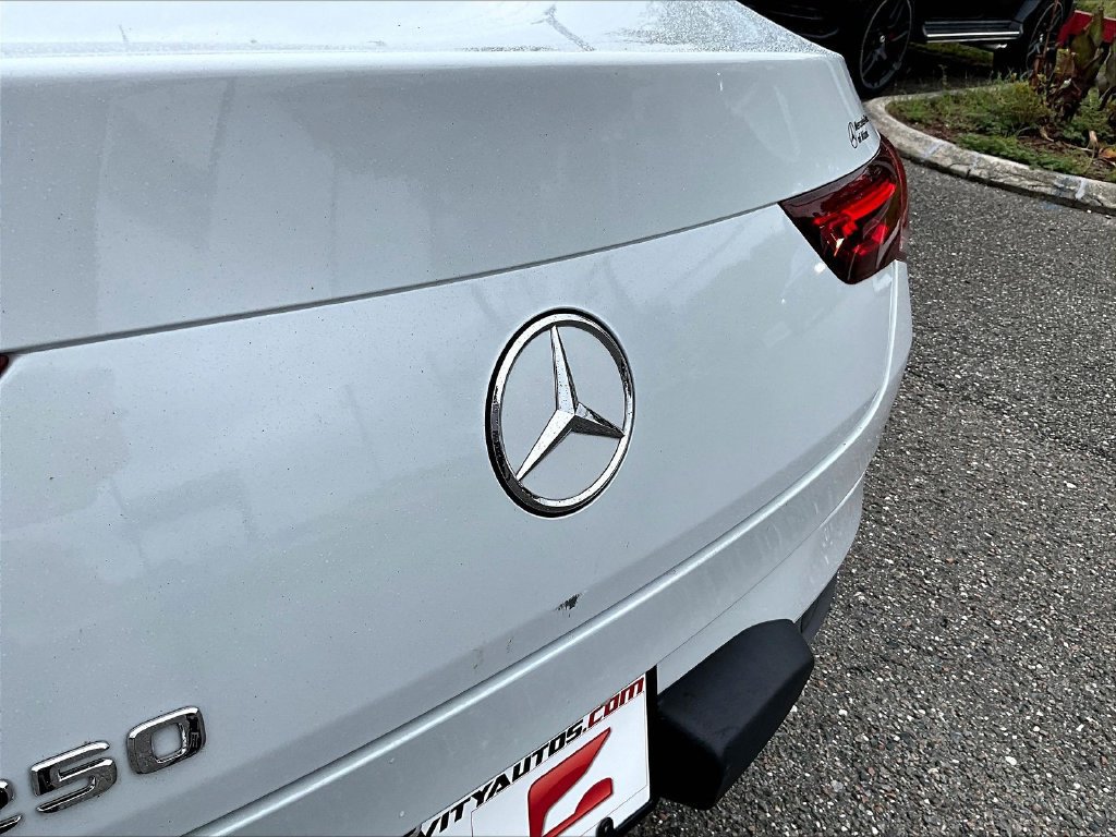 Used 2022 Mercedes-Benz CLA 250 image 24