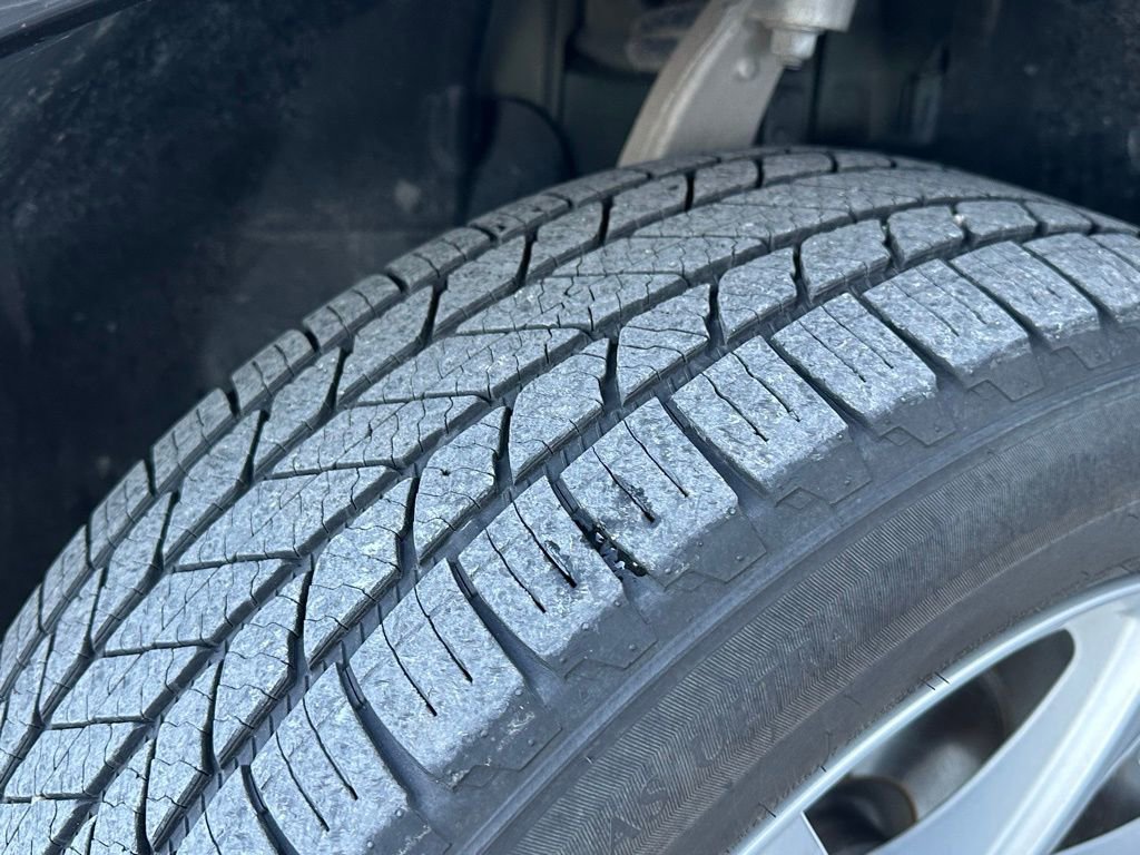 Used 2023 Volvo XC90 B5 Core w/ Protection Package Premier image 9