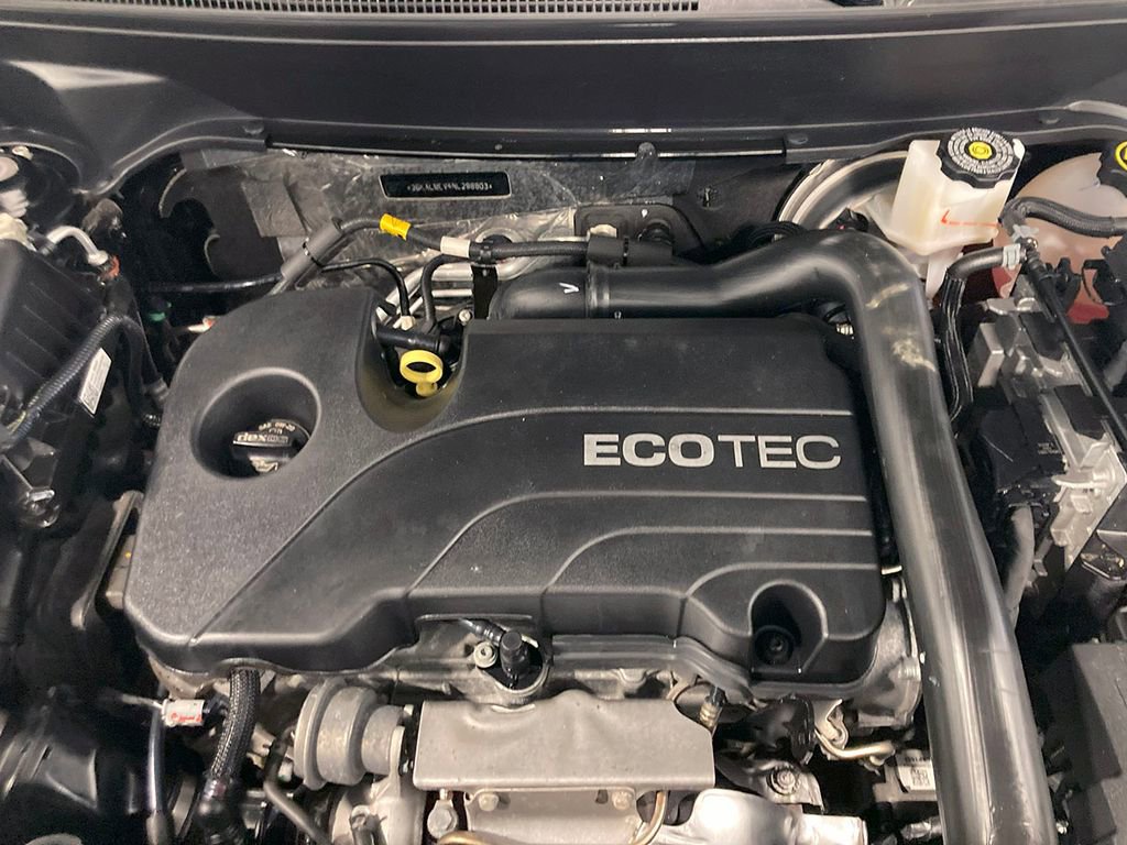 Used 2022 GMC Terrain SLE image 37