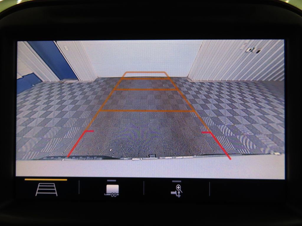 Used 2019 Chevrolet Silverado 1500 LTZ w/ LTZ Plus Package AWD/4WD image 19