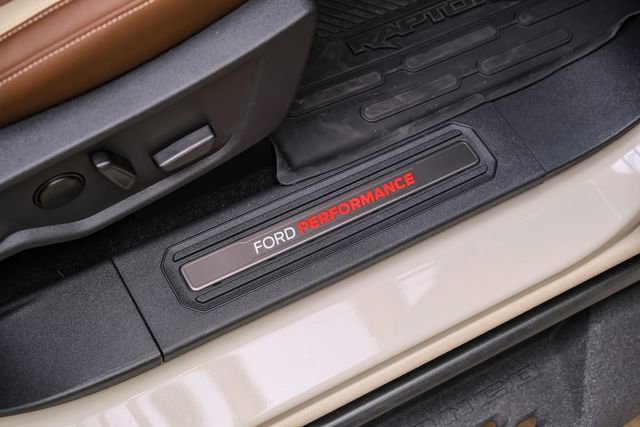 Used 2025 Ford Bronco Raptor AWD/4WD image 81