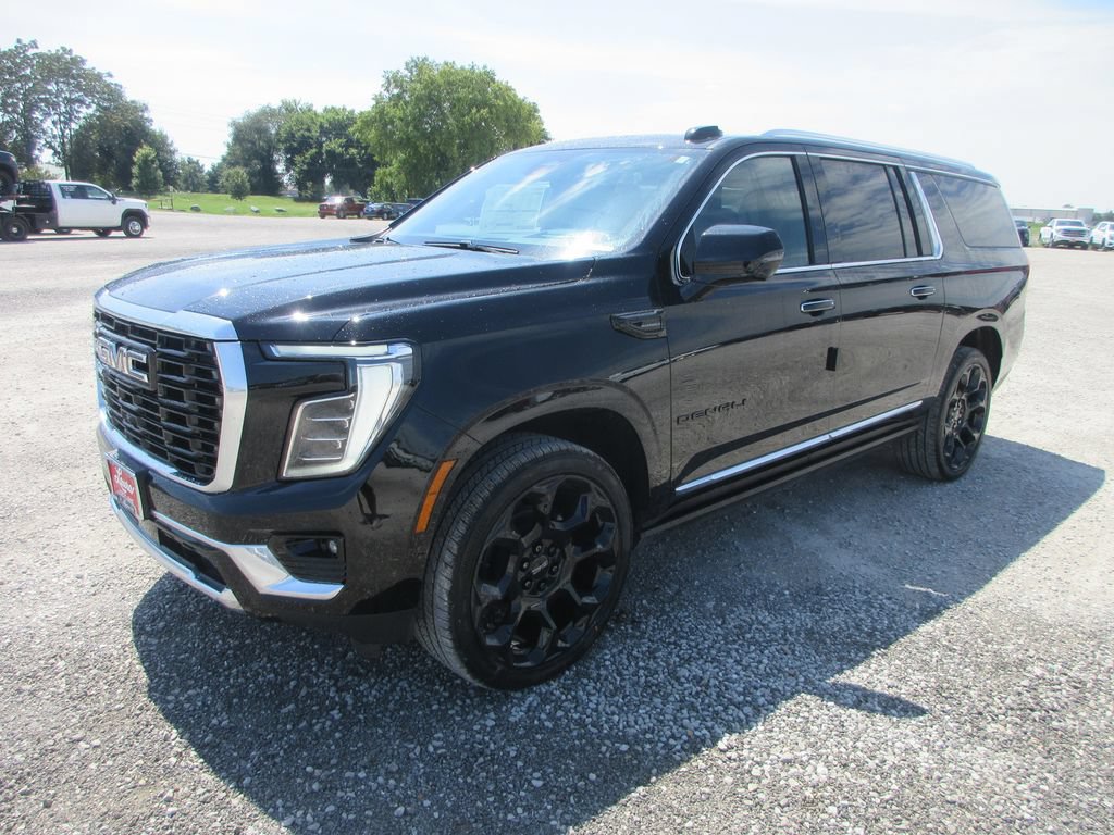New 2026 GMC Yukon XL Denali w/ Denali Reserve Package AWD/4WD image 9