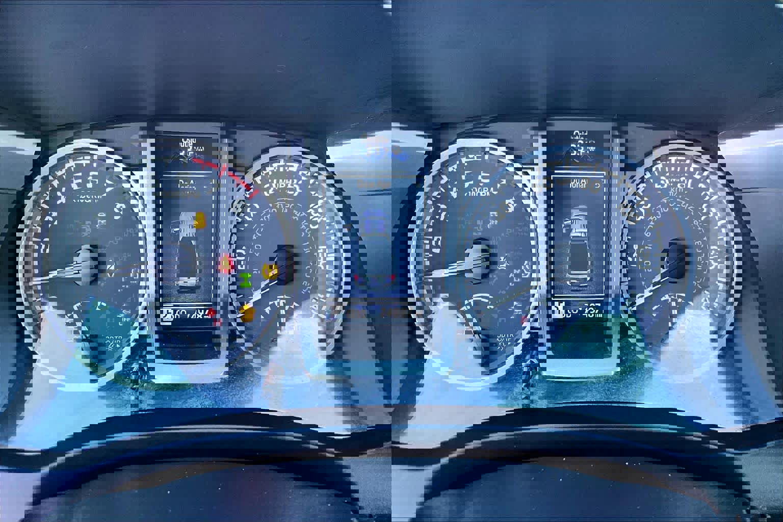 Certified 2022 Toyota Tacoma SR5 image 24