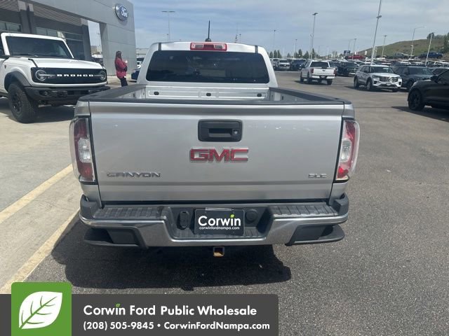 Used 2015 GMC Canyon SLE AWD/4WD image 6