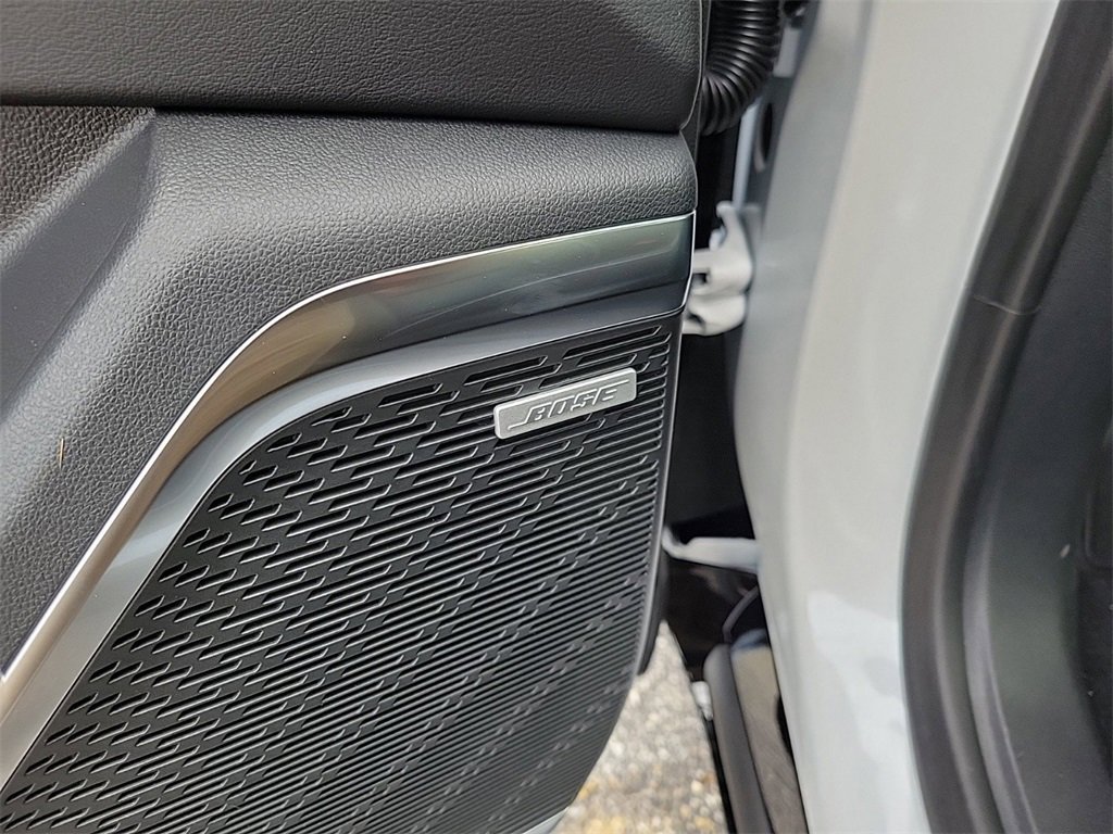 New 2025 Buick Enclave Sport Touring w/ Super Cruise Package image 10