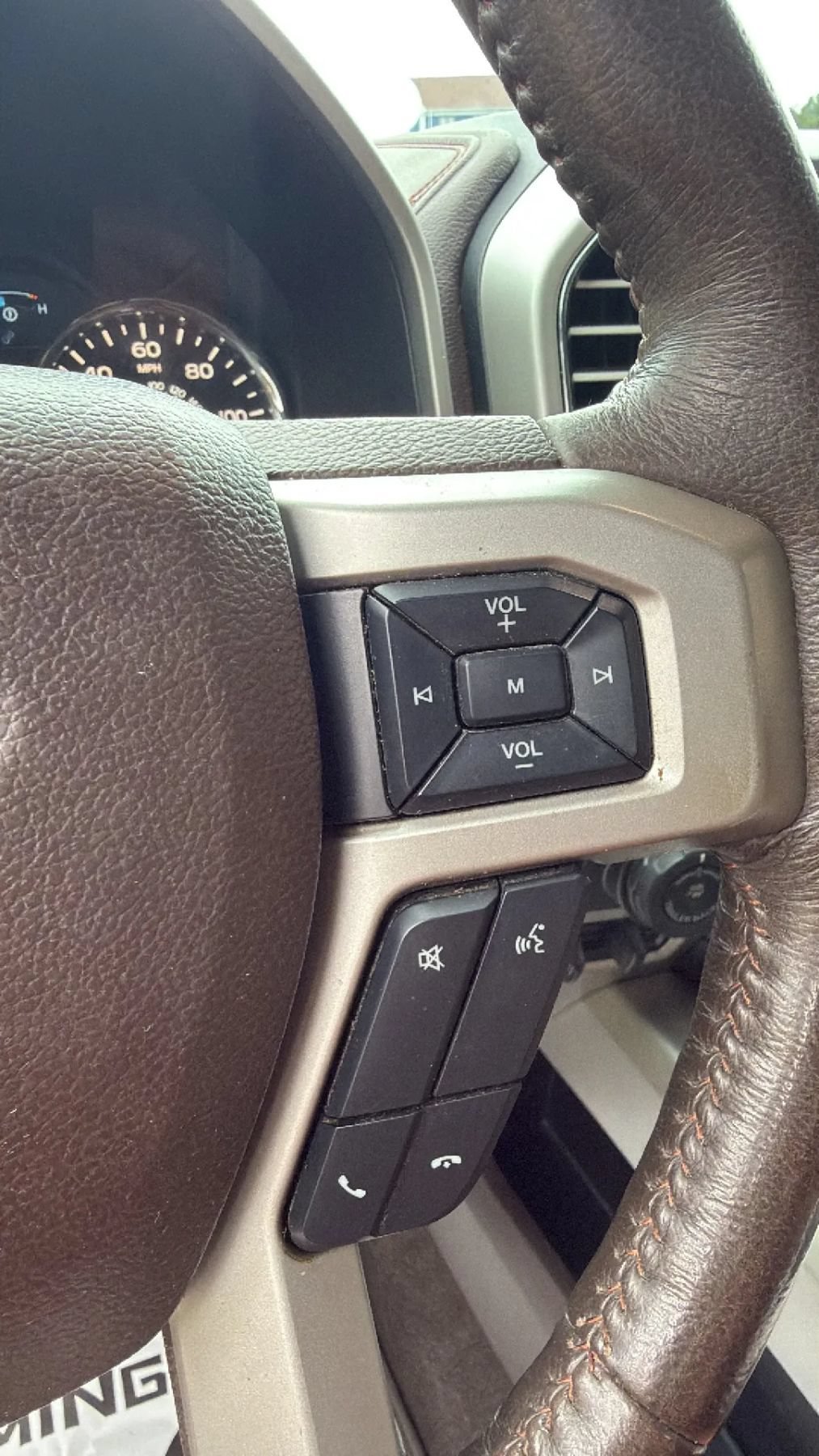 Used 2019 Ford F150 King Ranch w/ Equipment Group 601A Luxury AWD/4WD image 21