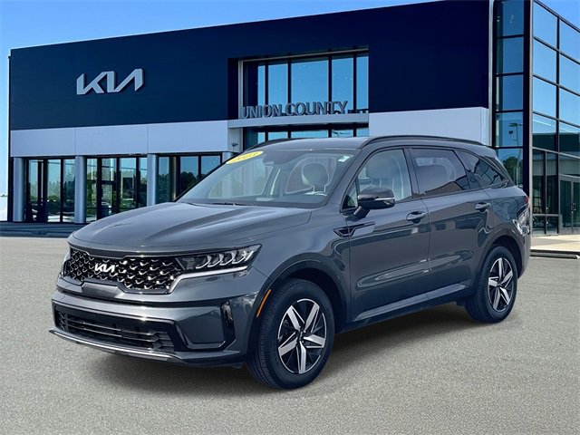Certified 2023 Kia Sorento S image 8