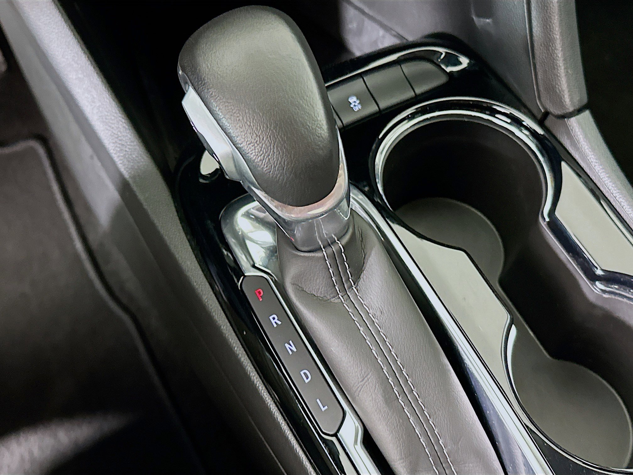 Used 2023 Buick Encore GX Select w/ Sport Touring Package image 24