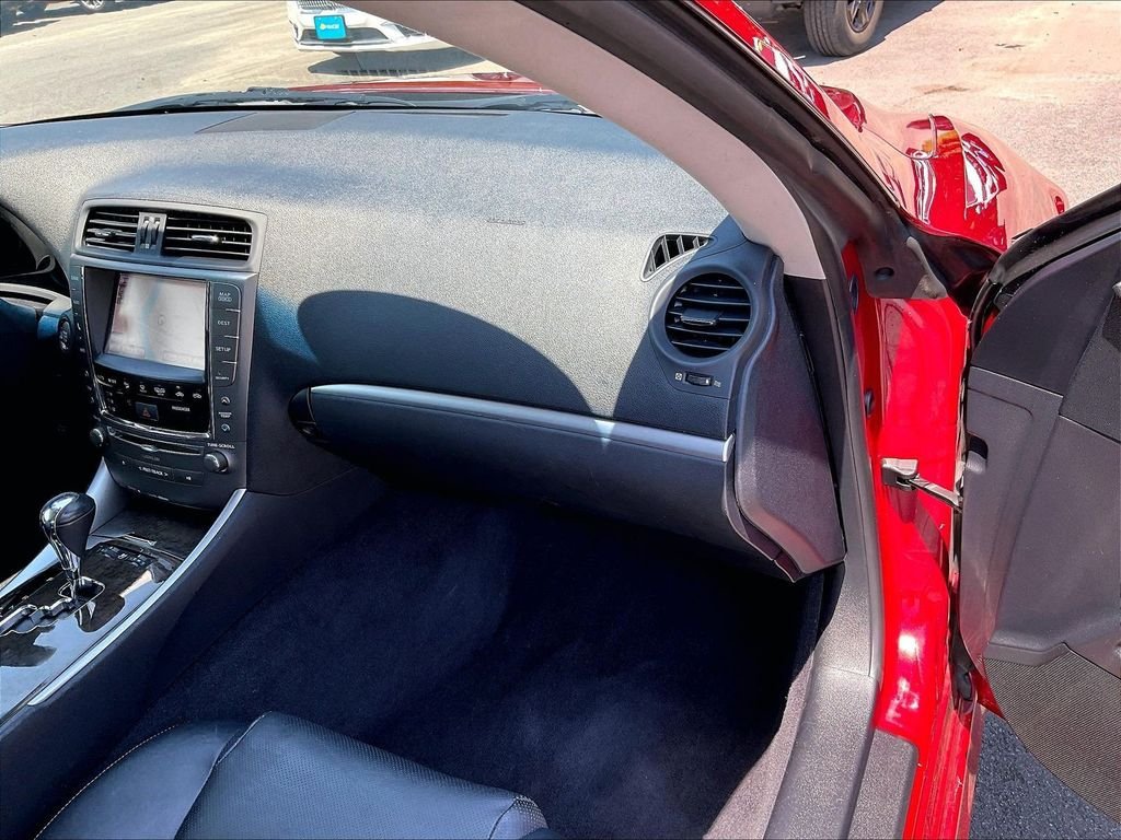 Used 2015 Lexus IS 250C w/ Navigation System Package RWD image 13