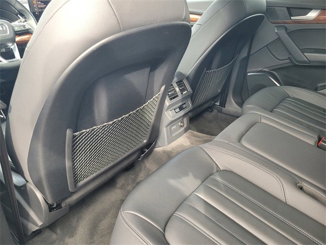 Used 2023 Audi Q5 2.0T Premium w/ Convenience Package image 14