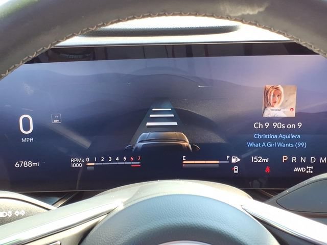 Used 2024 Buick Envision Avenir AWD/4WD image 17