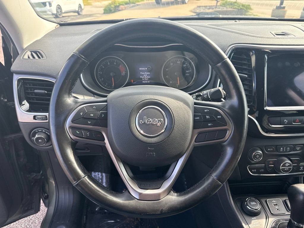 Used 2020 Jeep Cherokee Limited AWD/4WD image 16