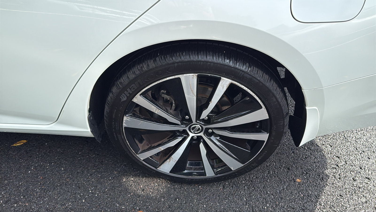 Certified 2021 Nissan Altima 2.5 Platinum AWD/4WD image 23