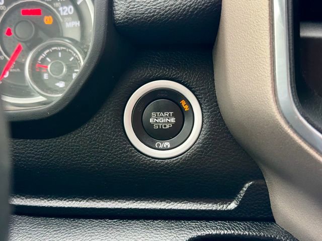 Used 2020 RAM 1500 Laramie AWD/4WD image 26