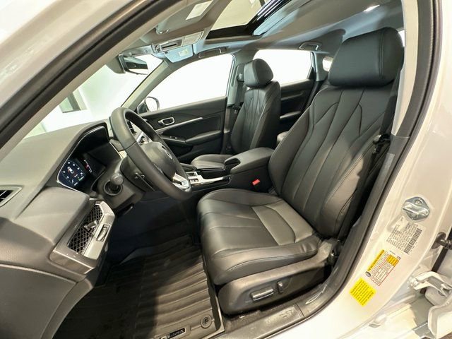 Certified 2025 Acura Integra Base image 16