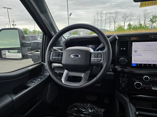 New 2026 Ford F250 Lariat w/ Black Appearance Package AWD/4WD image 19