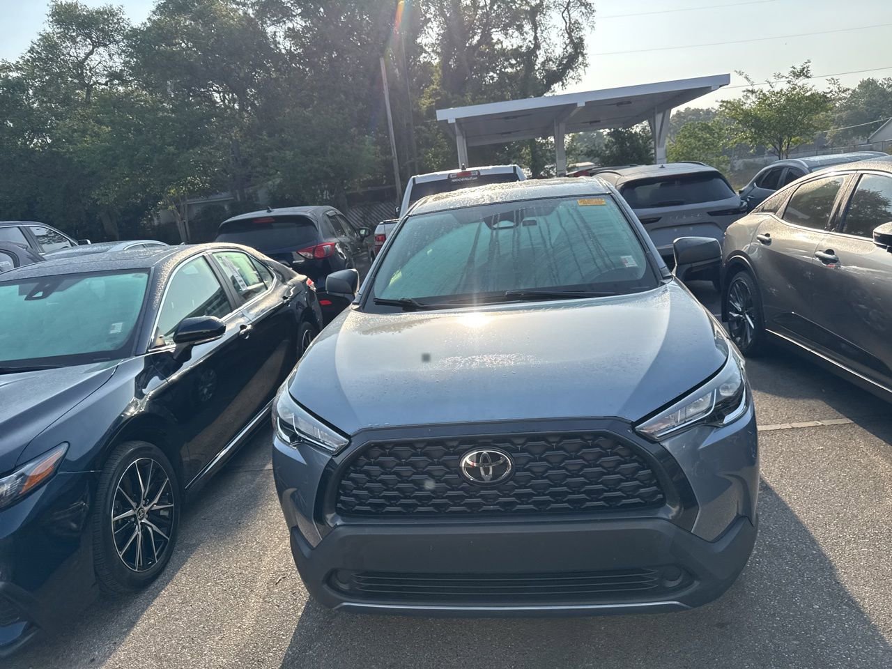 Used 2024 Toyota Corolla Cross L FWD image 2