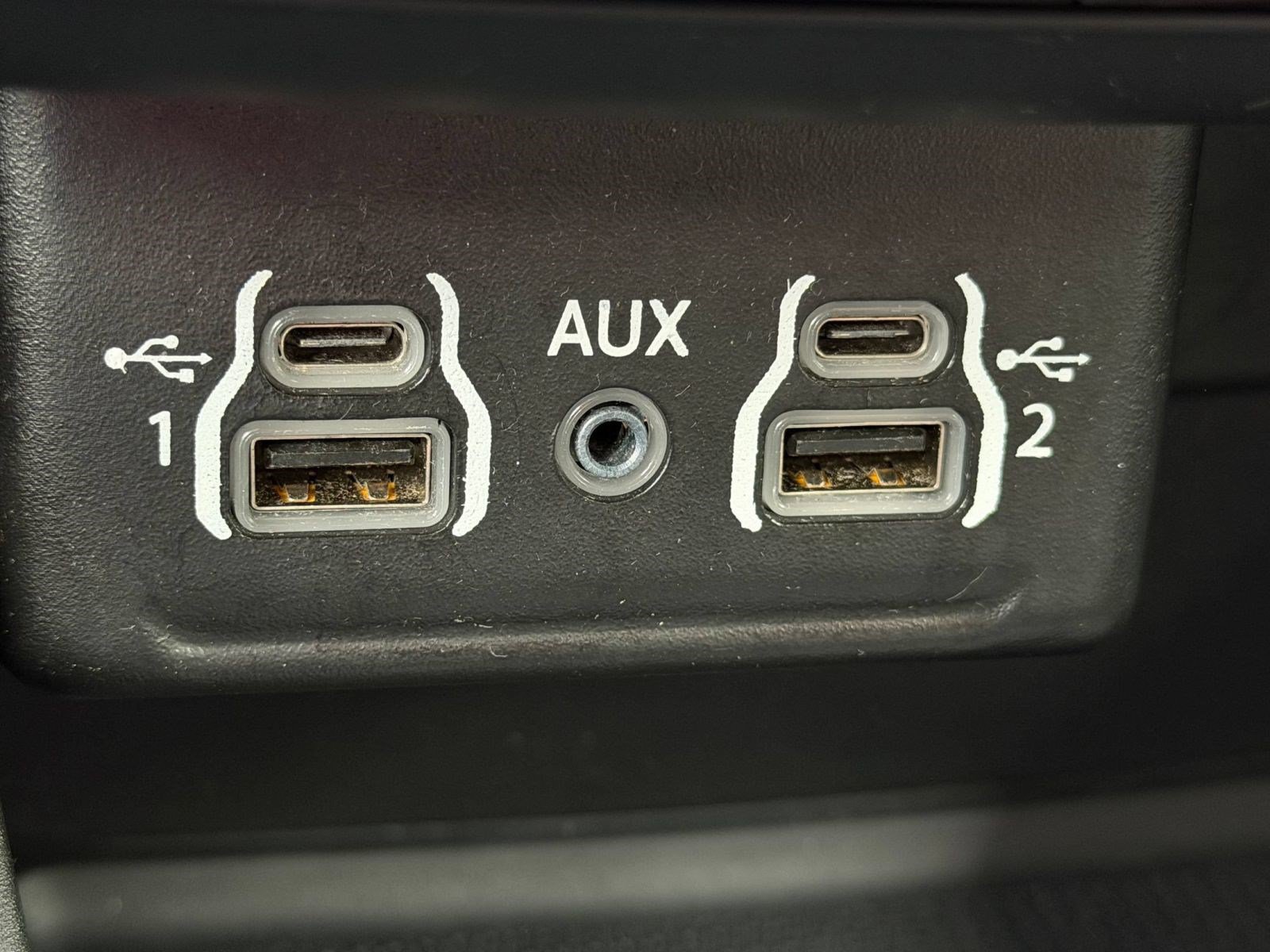 Used 2024 Dodge Durango GT AWD/4WD image 33