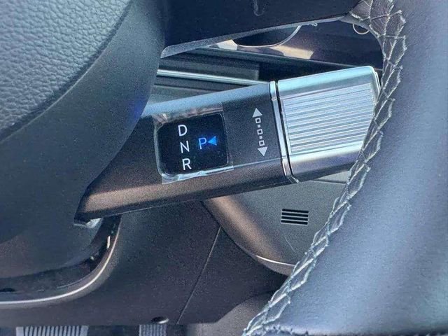 New 2026 Hyundai Kona SEL Premium image 16