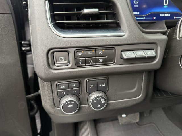 Used 2023 Chevrolet Tahoe High Country image 17