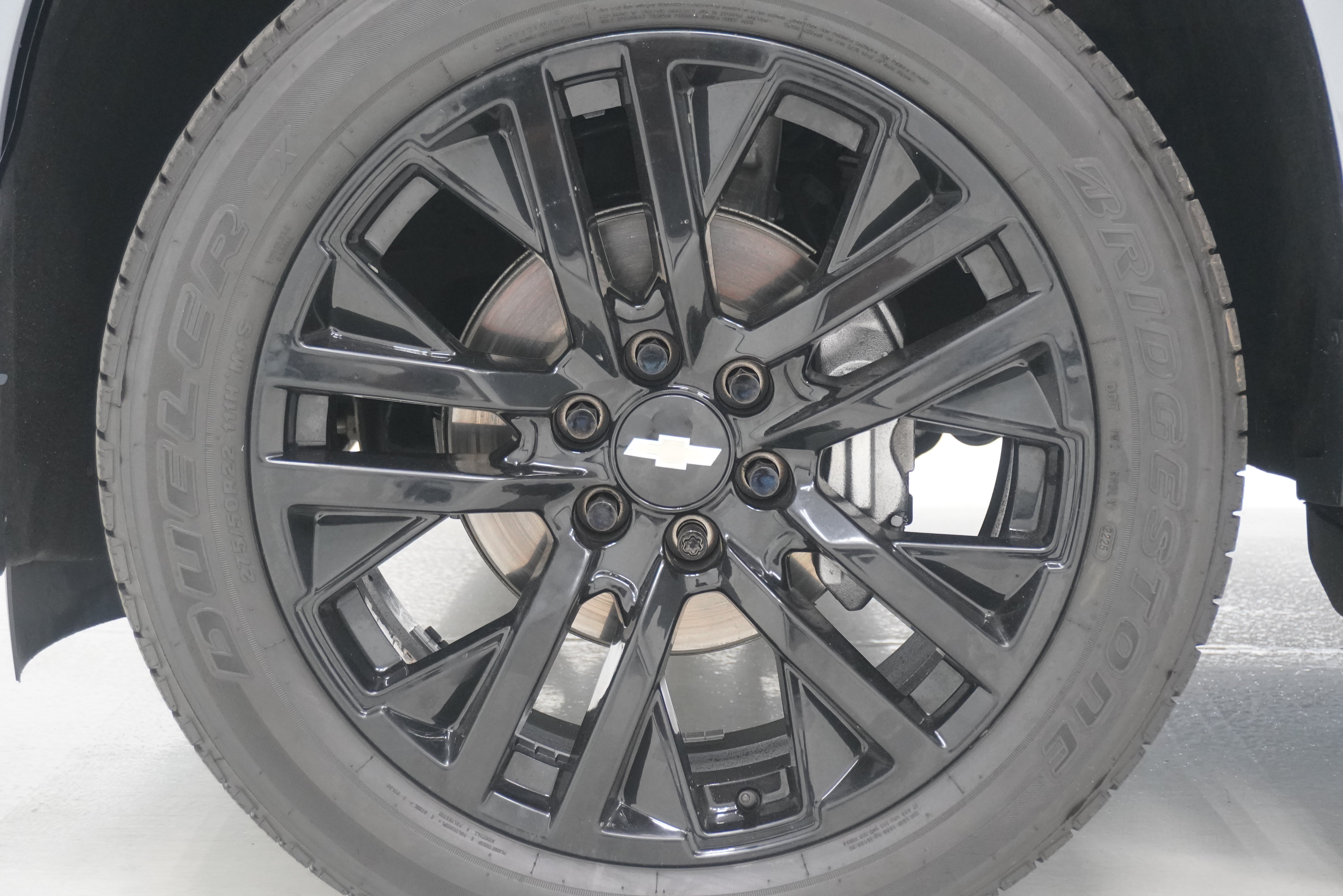 Used 2022 Chevrolet Tahoe LT w/ Luxury Package AWD/4WD image 33