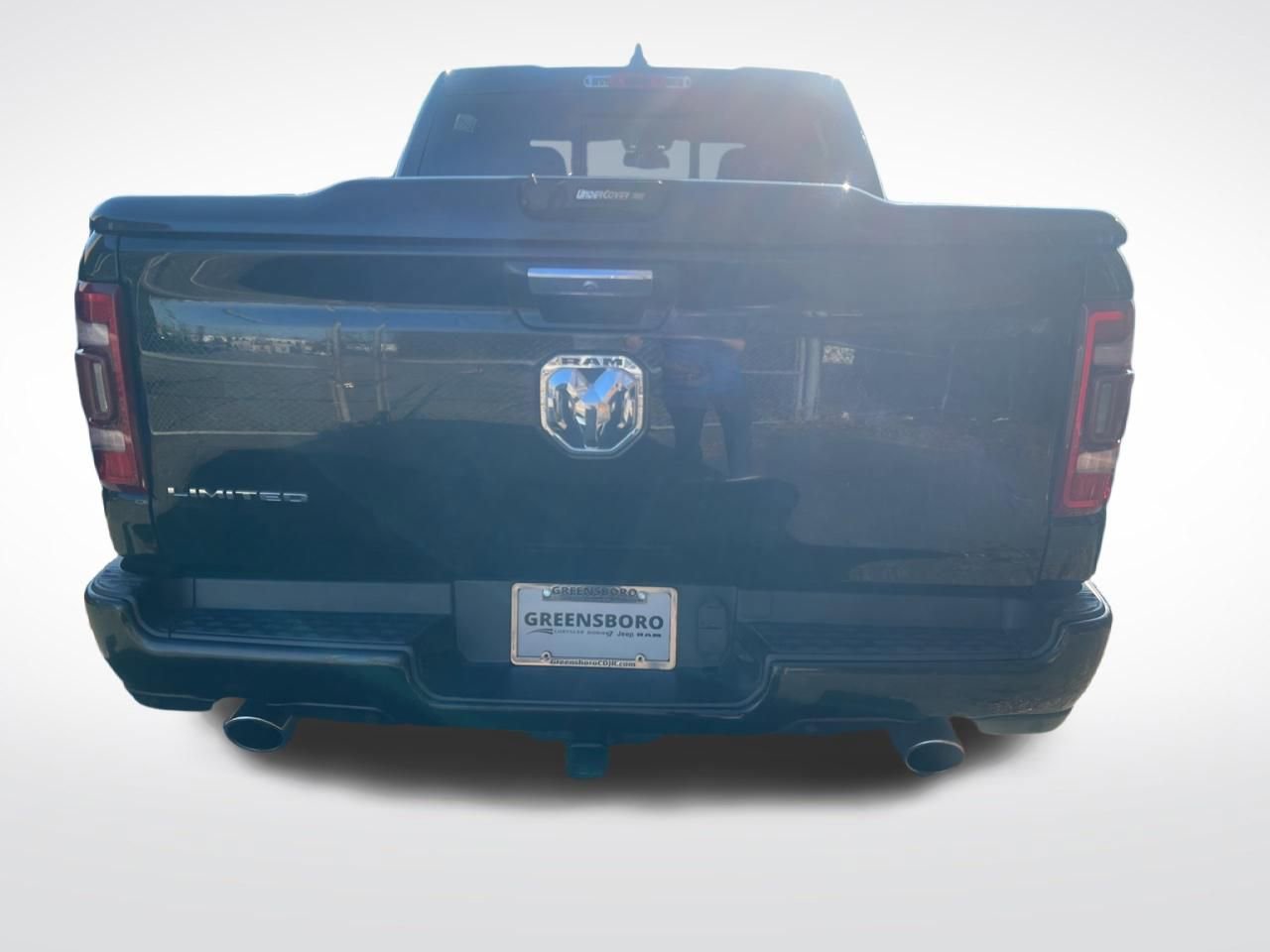 Used 2019 RAM 1500 Limited w/ Body Color Bumper Group image 4