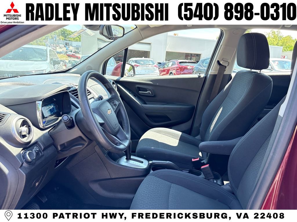Used 2016 Chevrolet Trax LS FWD image 3