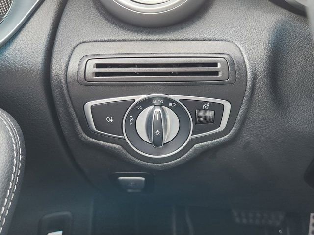 Used 2021 Mercedes-Benz GLC 300 4MATIC Coupe image 26