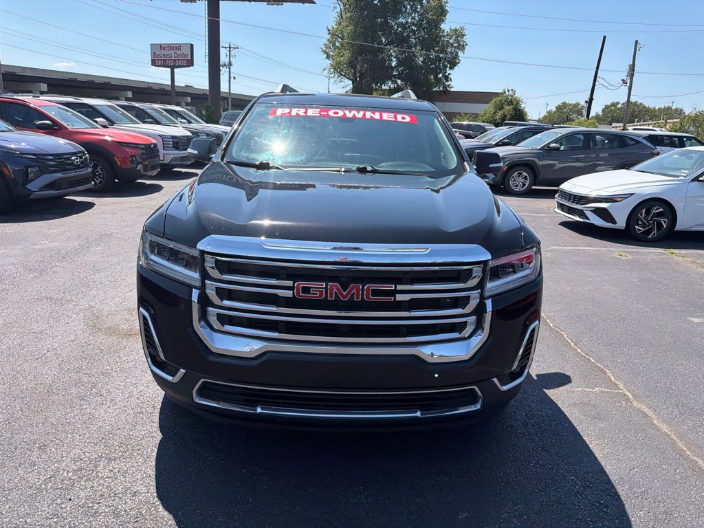 Used 2020 GMC Acadia SLT w/ LPO, Cargo Package FWD image 2