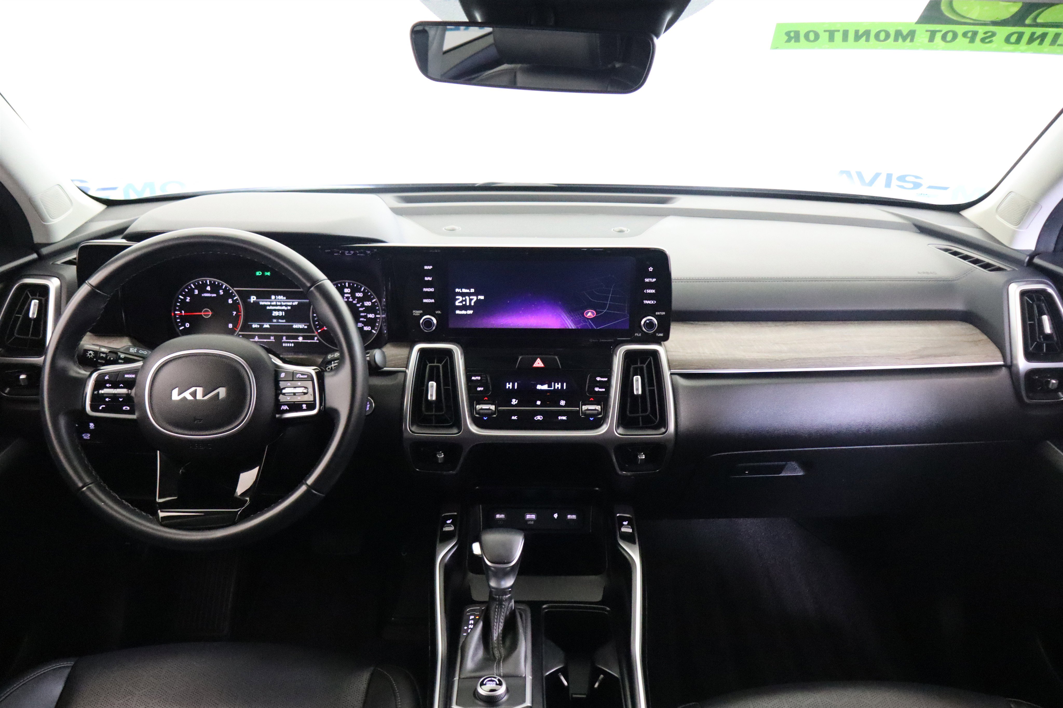 Used 2023 Kia Sorento EX image 15