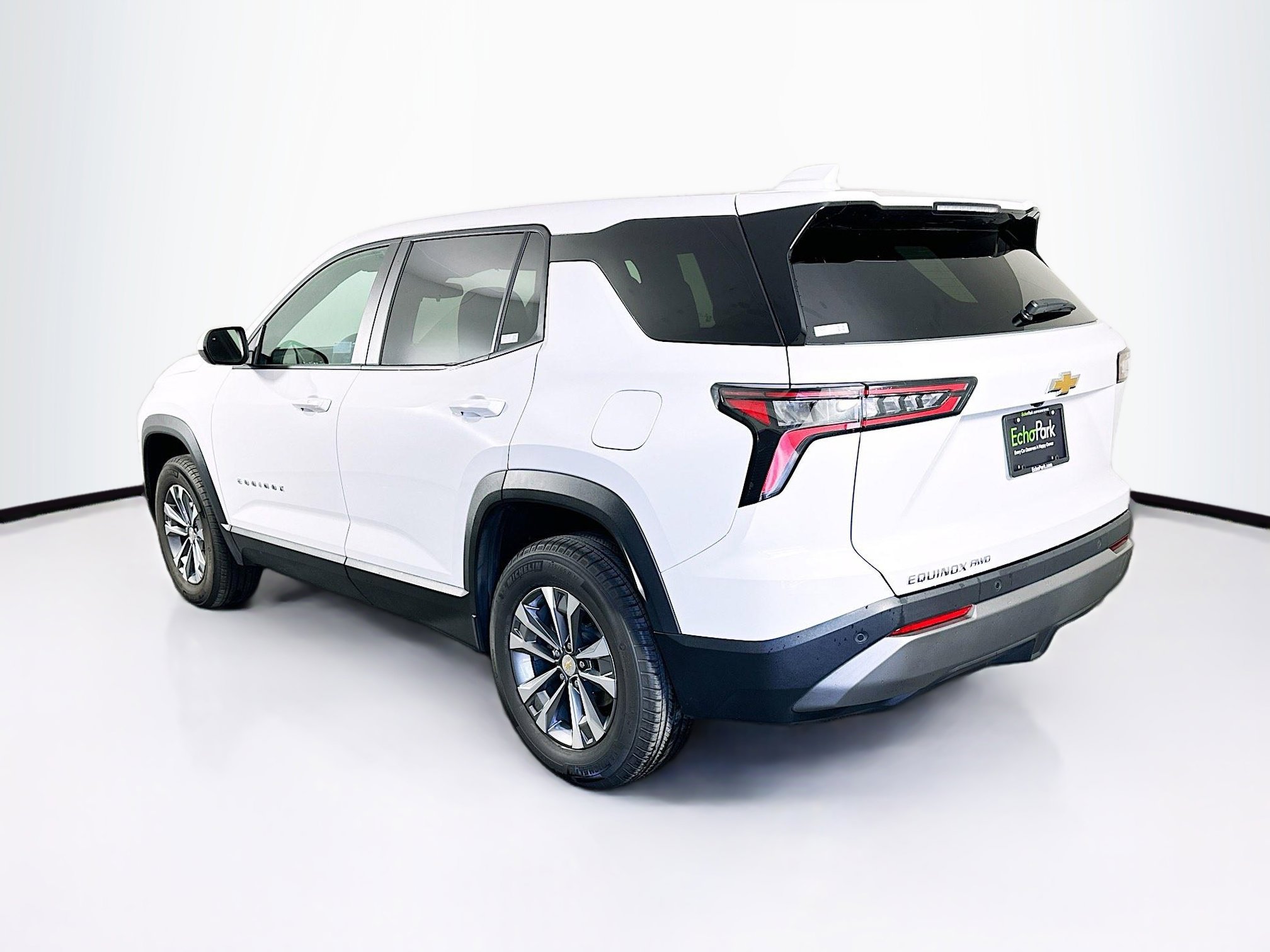 Used 2025 Chevrolet Equinox LT image 5